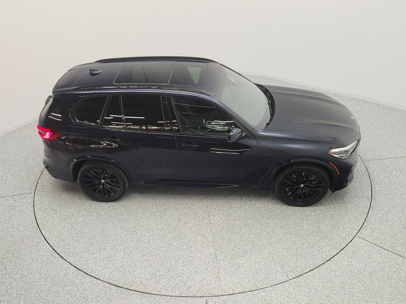Used 2023 Carbon Black Metallic BMW sDrive40i Sports Activity Vehicle image 25