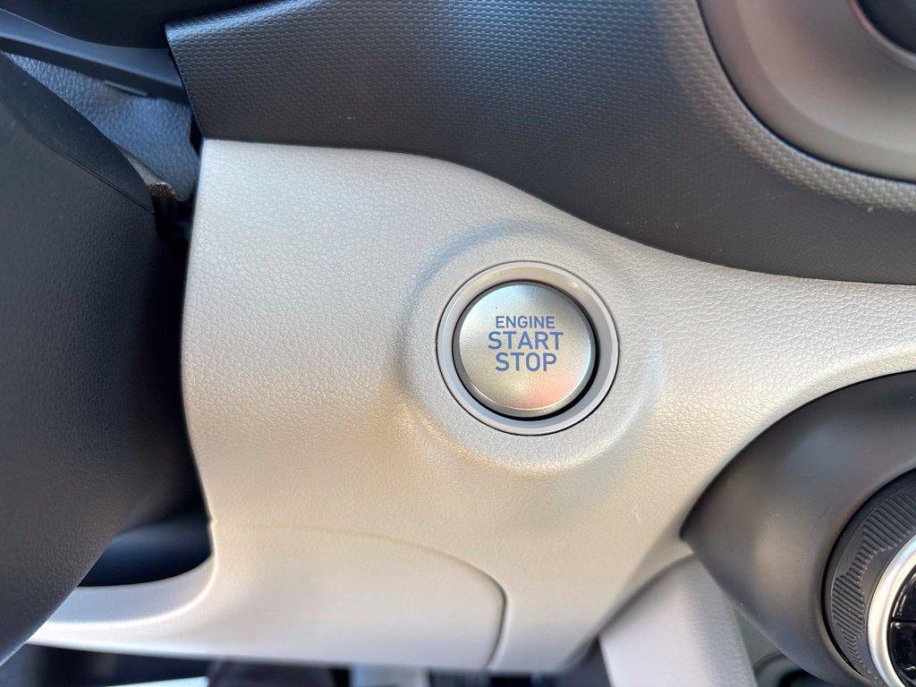 New 2026 White Hyundai SEL image 27
