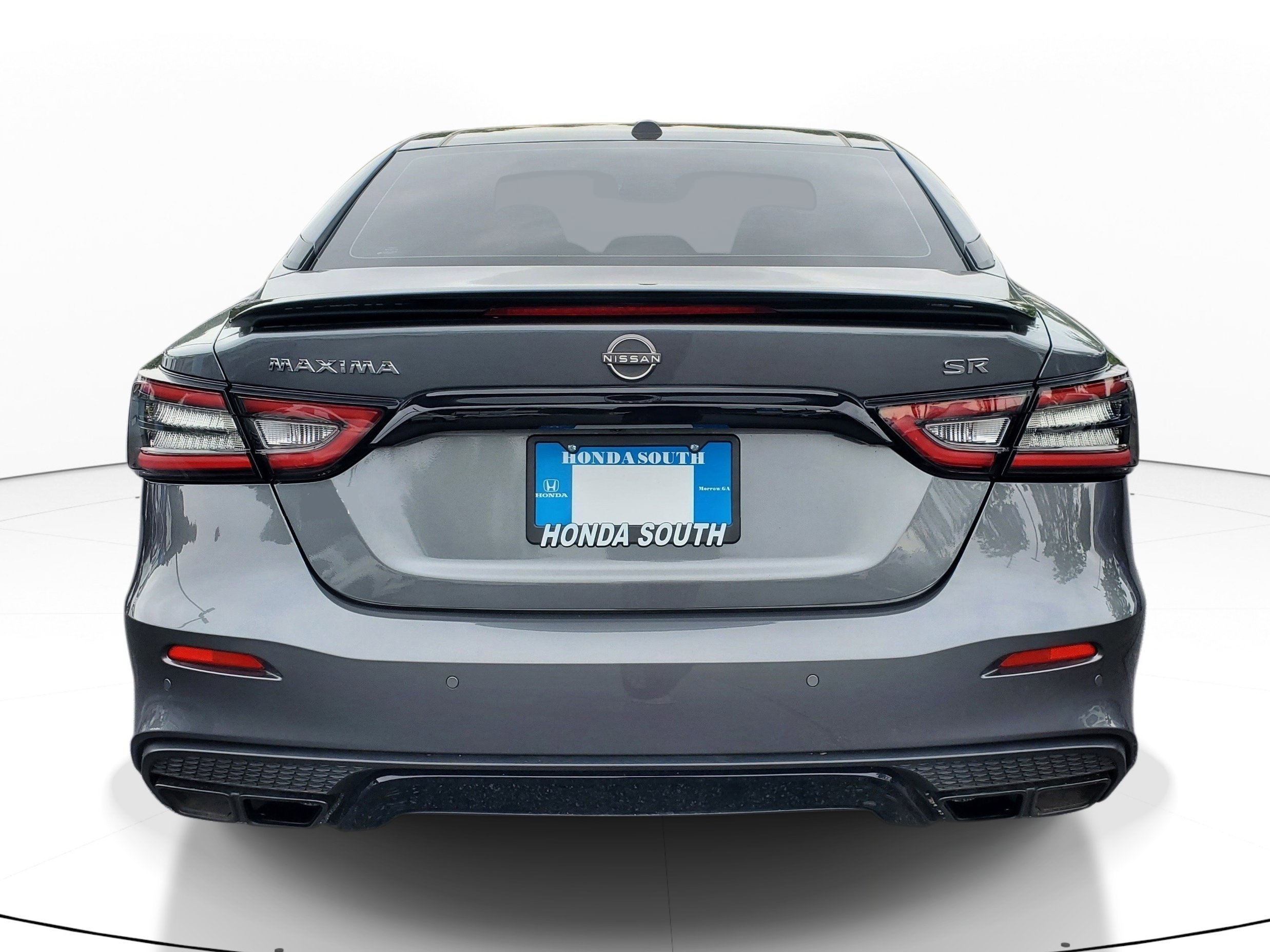 Used 2023 Gun Metallic Nissan SR image 4