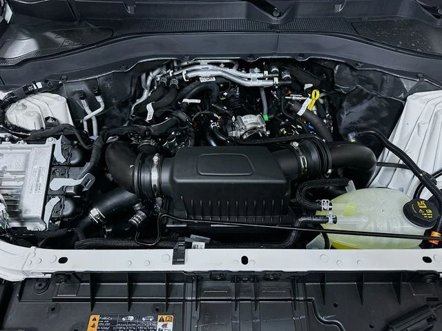New 2026 White Ford Tremor image 23