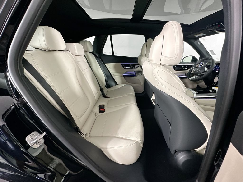 New 2026 Black Mercedes-Benz GLC 300 image 29