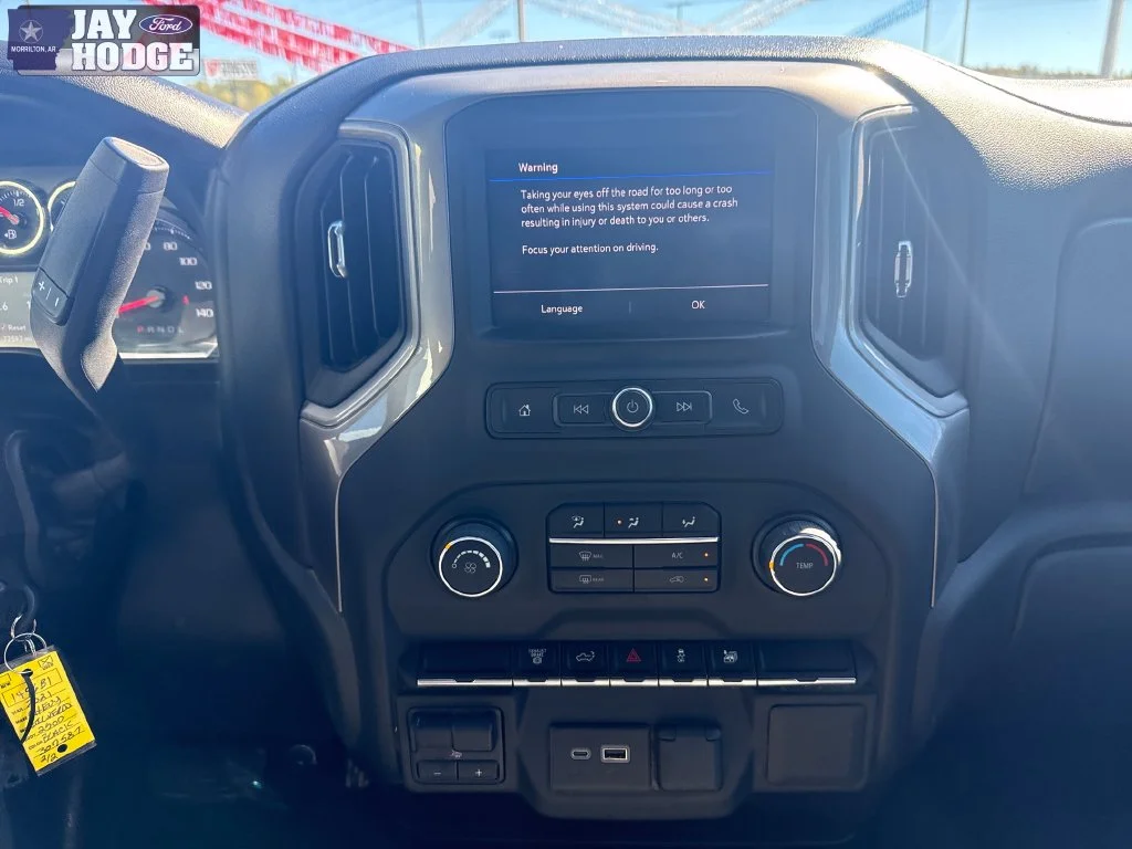 Used 2021 Mosaic Black Metallic Chevrolet Custom image 13