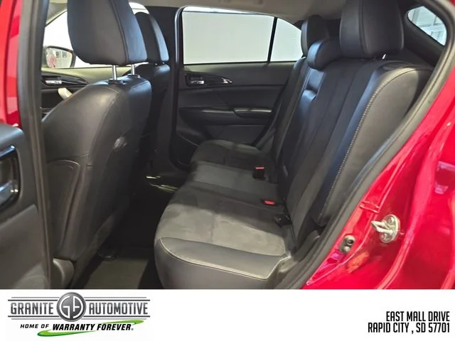 Used 2025 Red Mitsubishi SE image 25