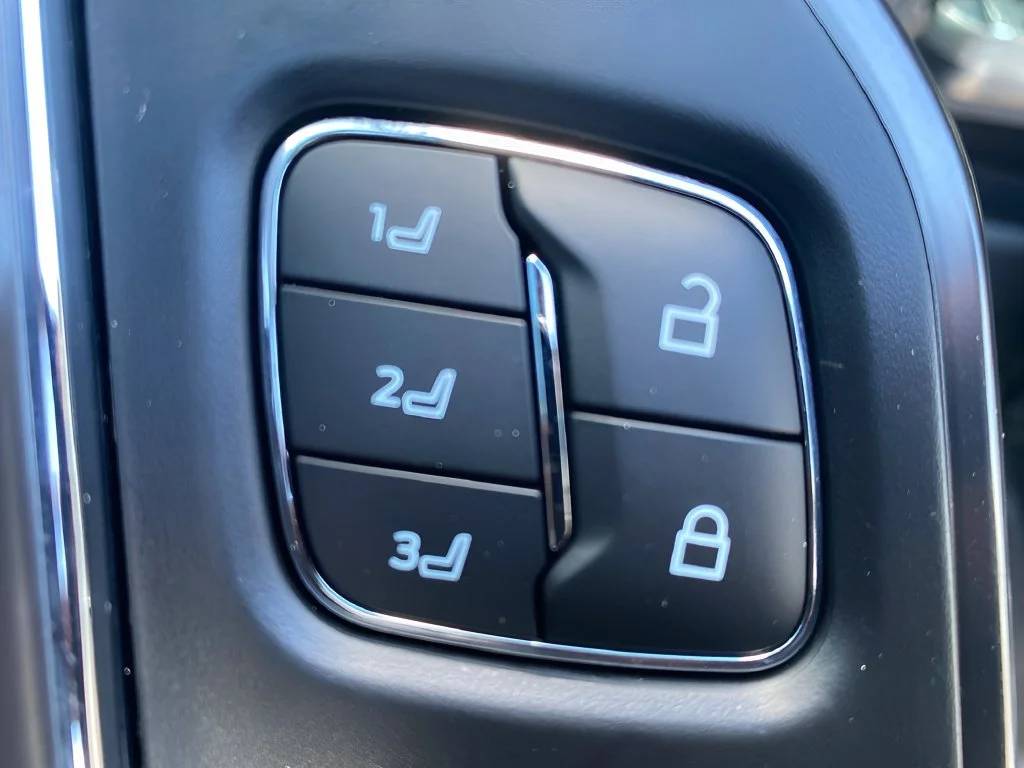 Used 2024 White Ford Platinum image 12