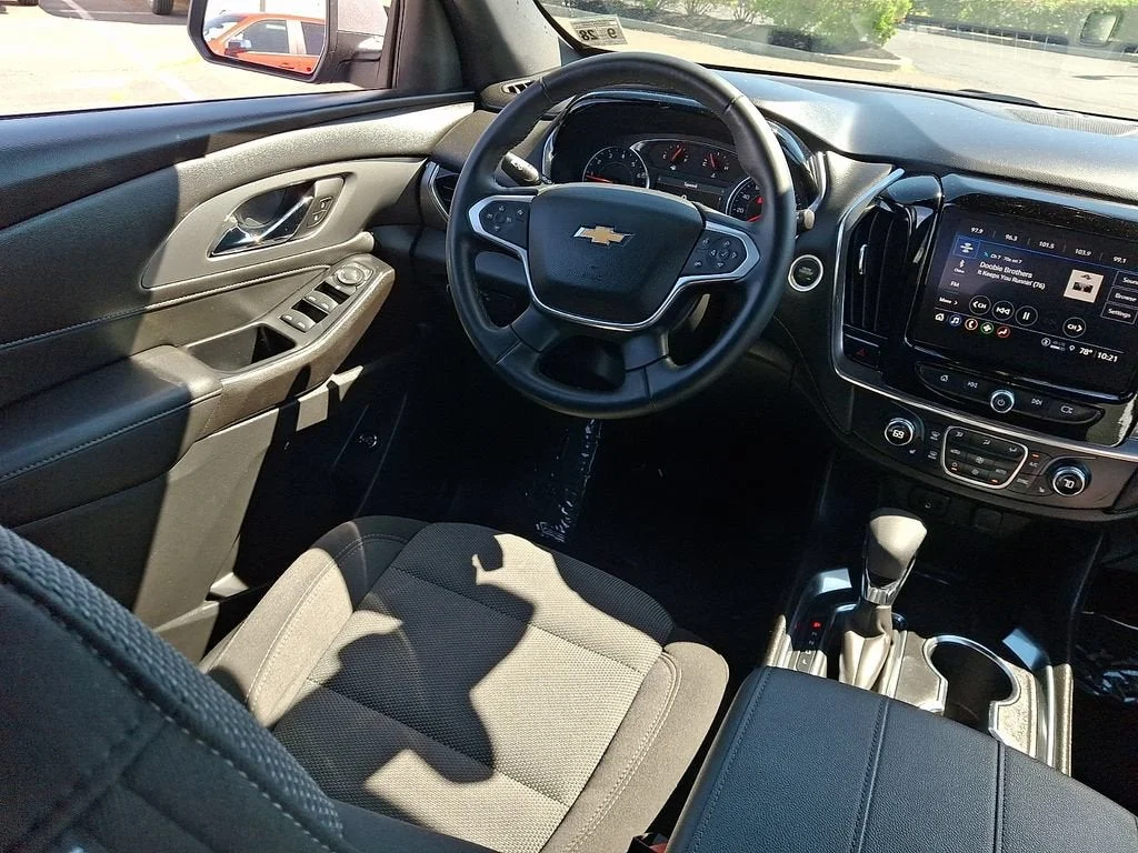 Used 2023 Sterling Gray Metallic Chevrolet LT Cloth image 48