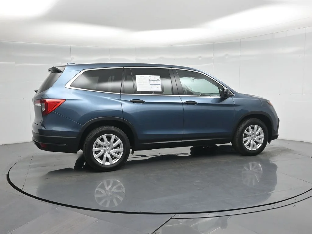 Used 2019 Black Honda LX image 27