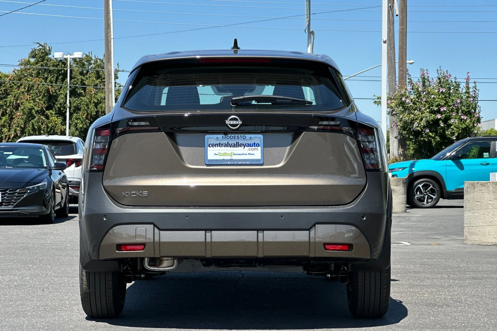 New 2026 Canyon Bronze Metallic Nissan S image 5