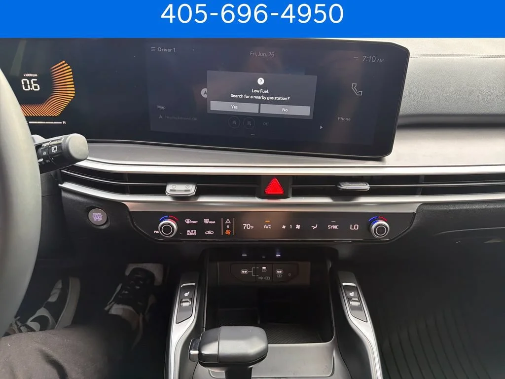 Pre-Owned 2024 Kia Sorento S
