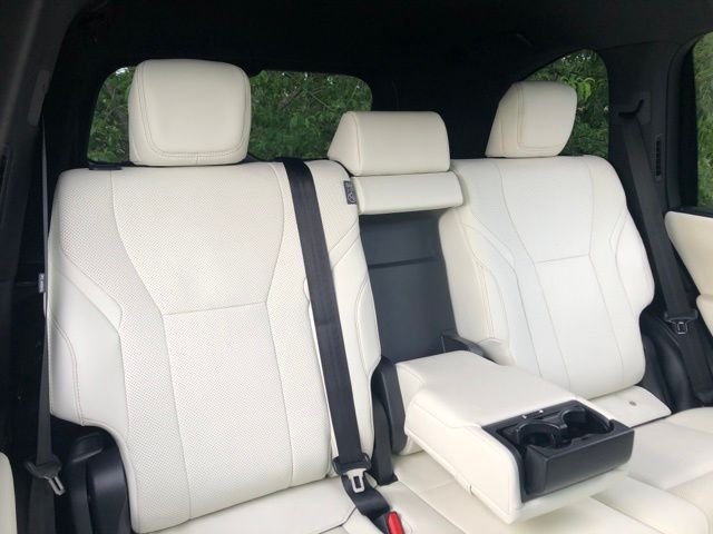 New 2026 Eminent White Pearl Lexus  600 LUXURY image 10