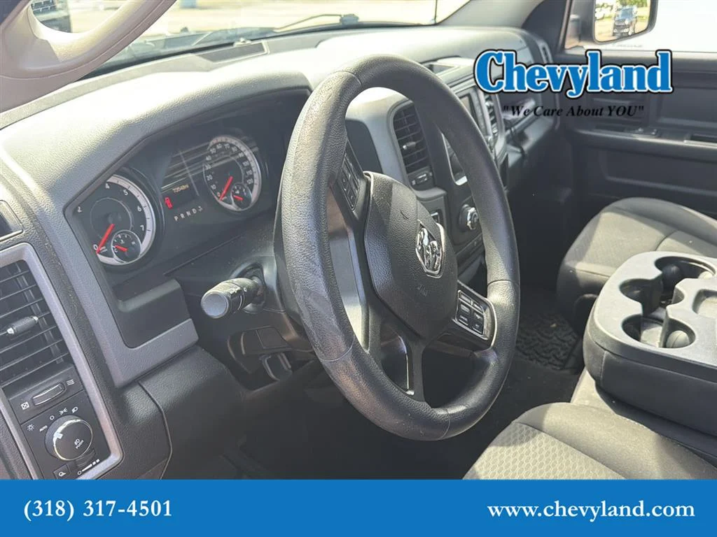 Used 2019 Granite Crystal Metallic Clearcoat Ram Tradesman image 3