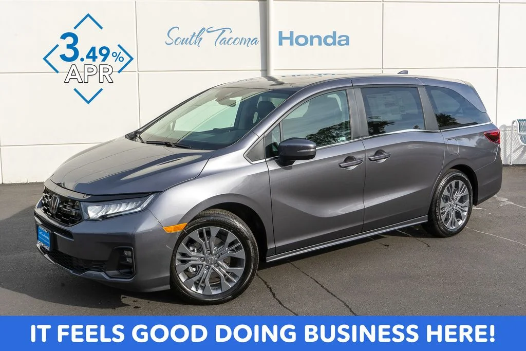 2026 Honda Odyssey Touring's photo