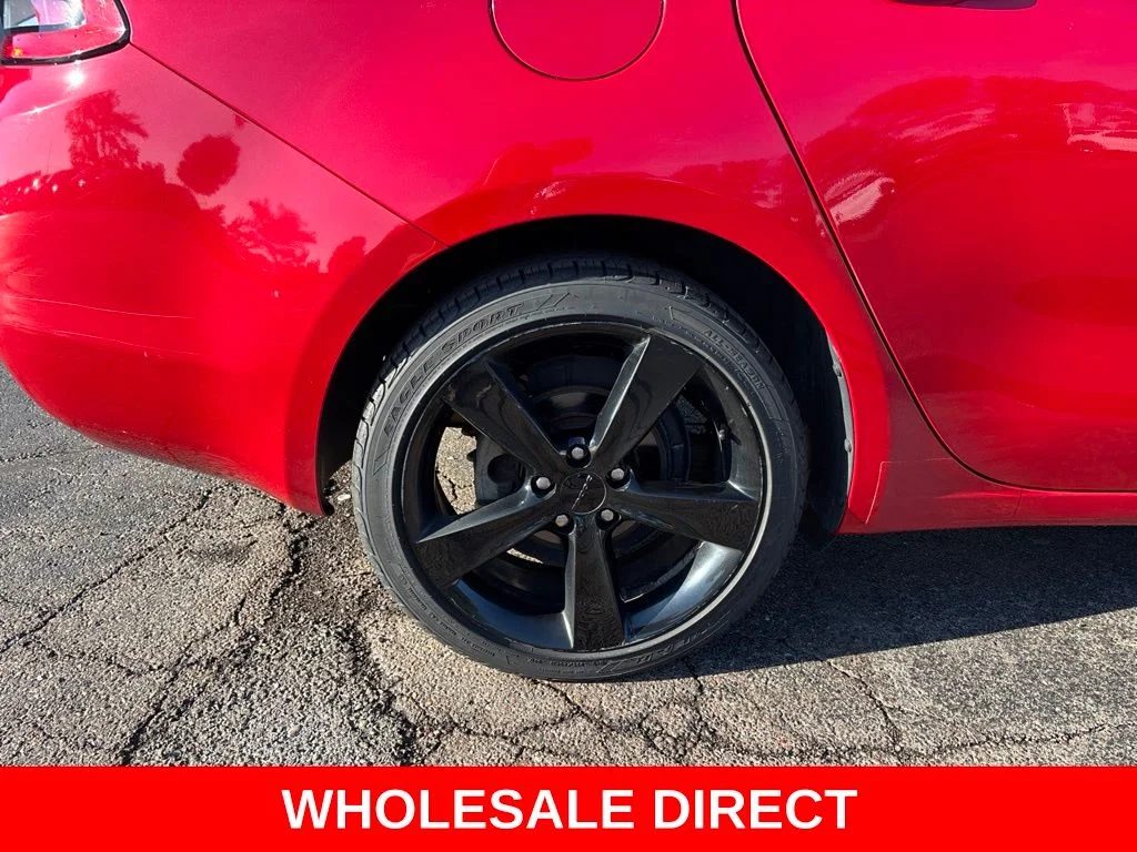 Used 2016 Red Dodge SXT image 11