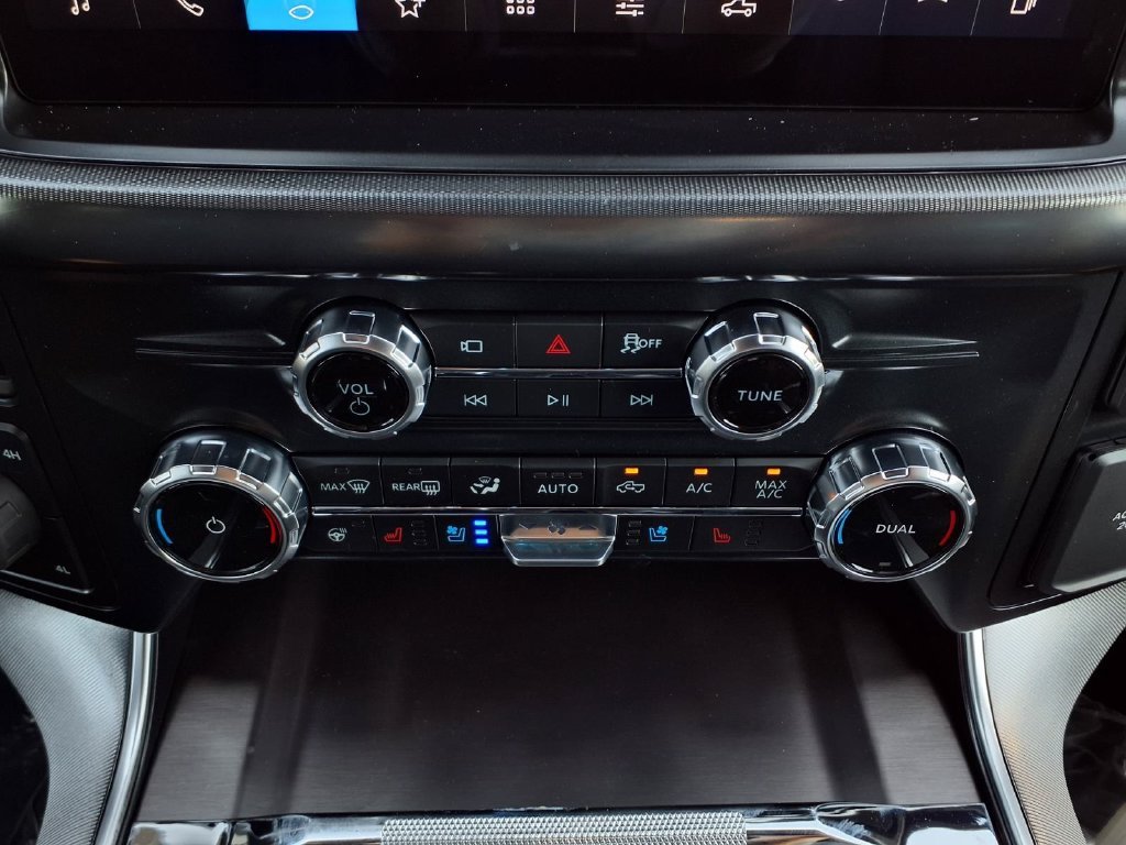 New 2026 Antimatter Blue Metallic Ford Platinum® image 25