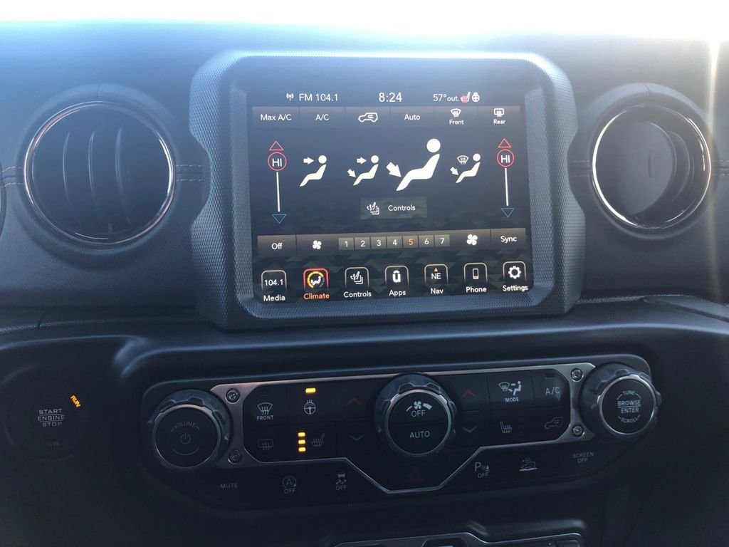 Used 2022 Black Jeep Unlimited Sahara High Altitude image 22