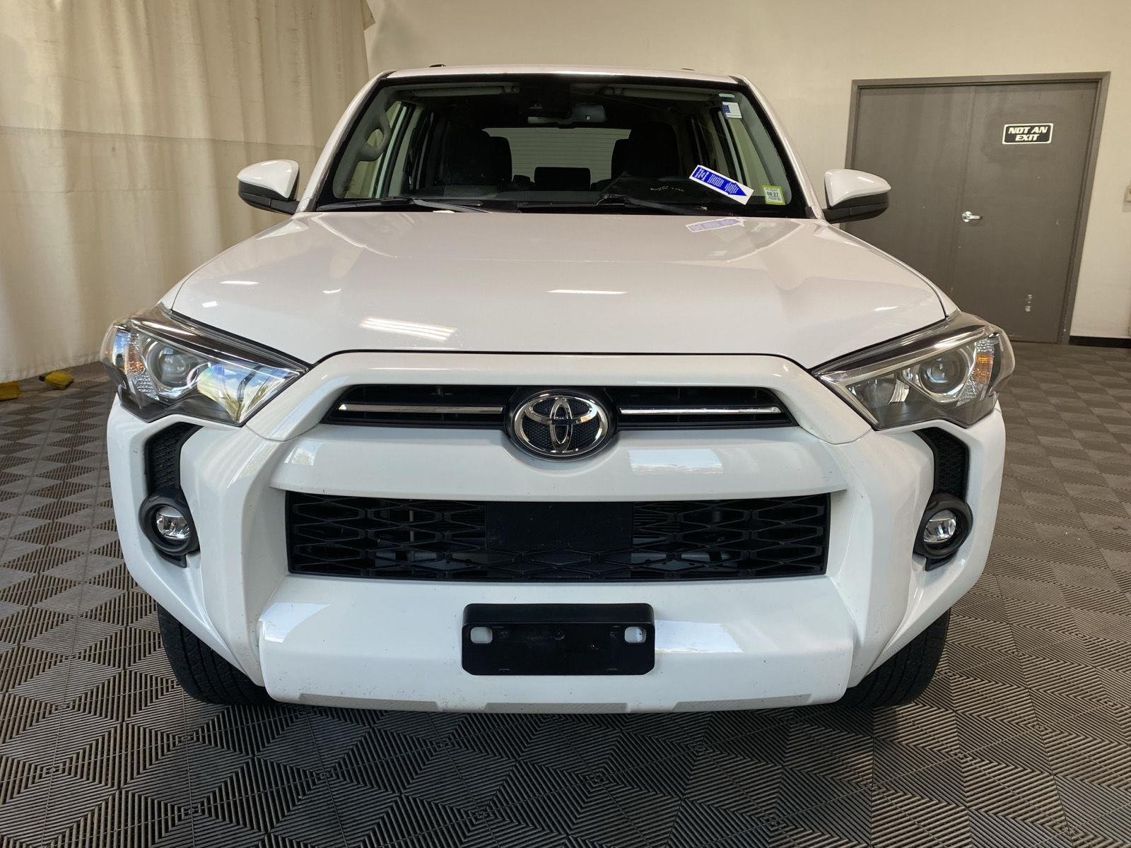 Used 2024 Ice Cap Toyota SR5 image 2