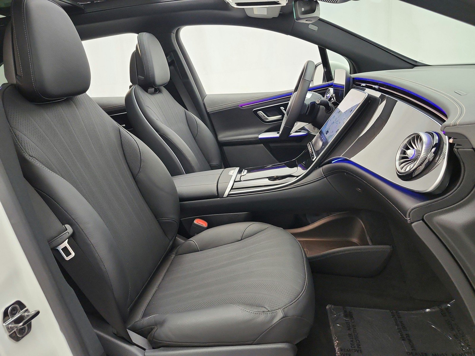 Certified Used 2023 Polar White Mercedes-Benz EQE 500 4MATIC® SUV image 19