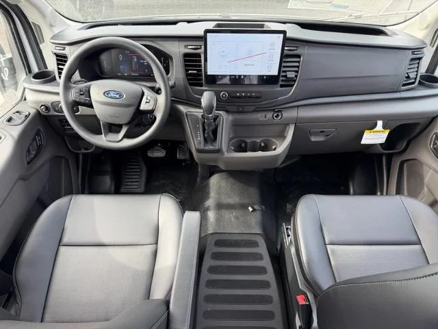 New 2026 Oxford White Ford Cargo Van image 31