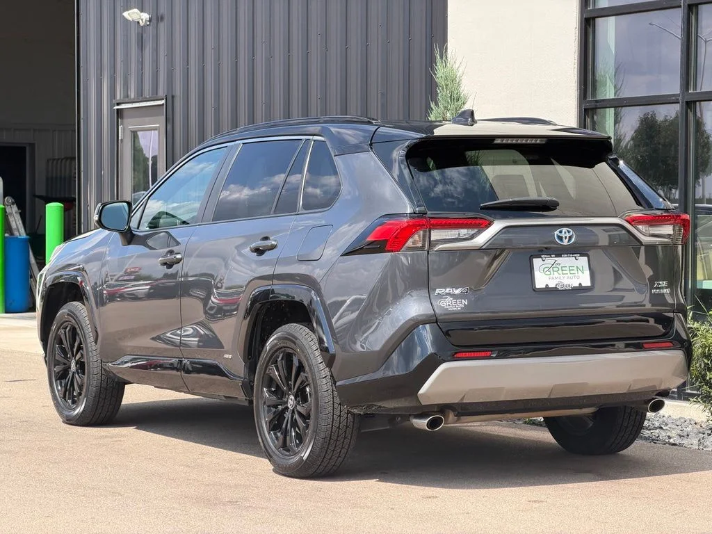 Used 2024 Gray Toyota XSE image 3