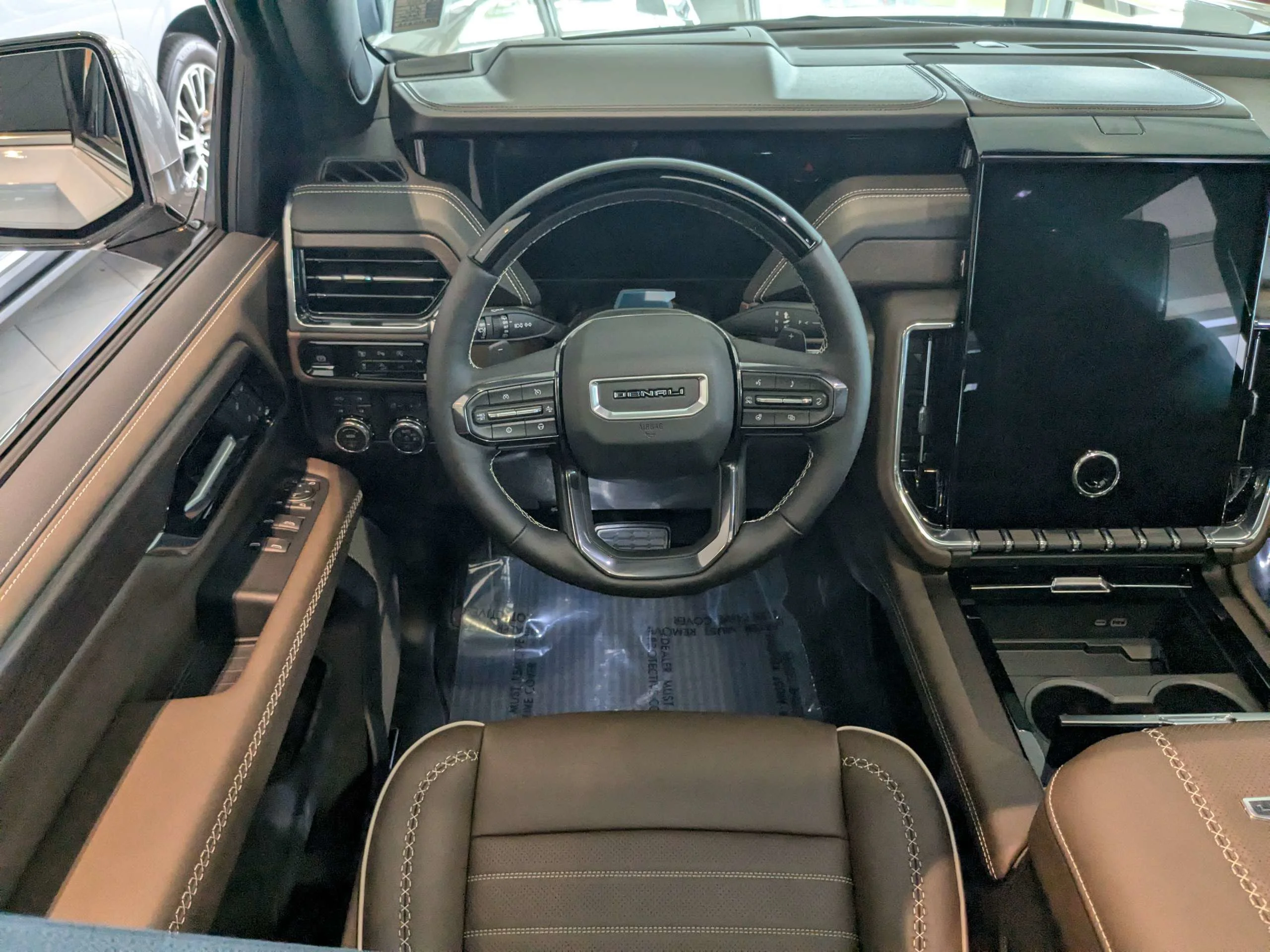 2027 GMC Yukon Denali Ultimate - Photo 17
