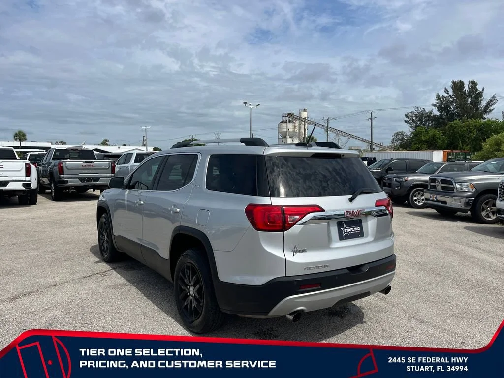 Used 2018 QUICKSILVER METALLIC GMC SLT image 5