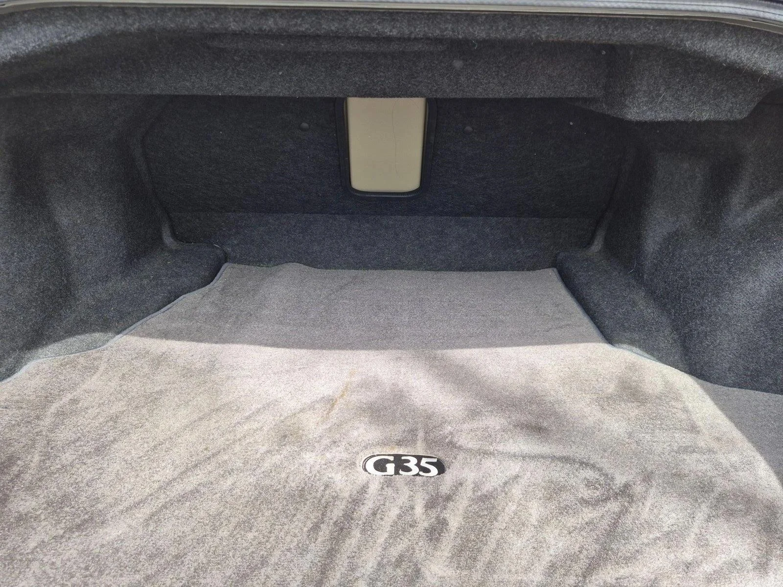 Used 2004 Gold INFINITI w/Leather image 6