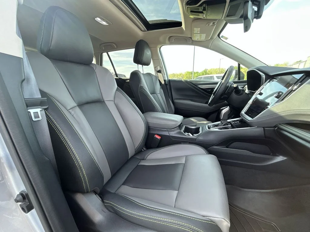 Used 2024 Silver Subaru Onyx Edition XT image 30