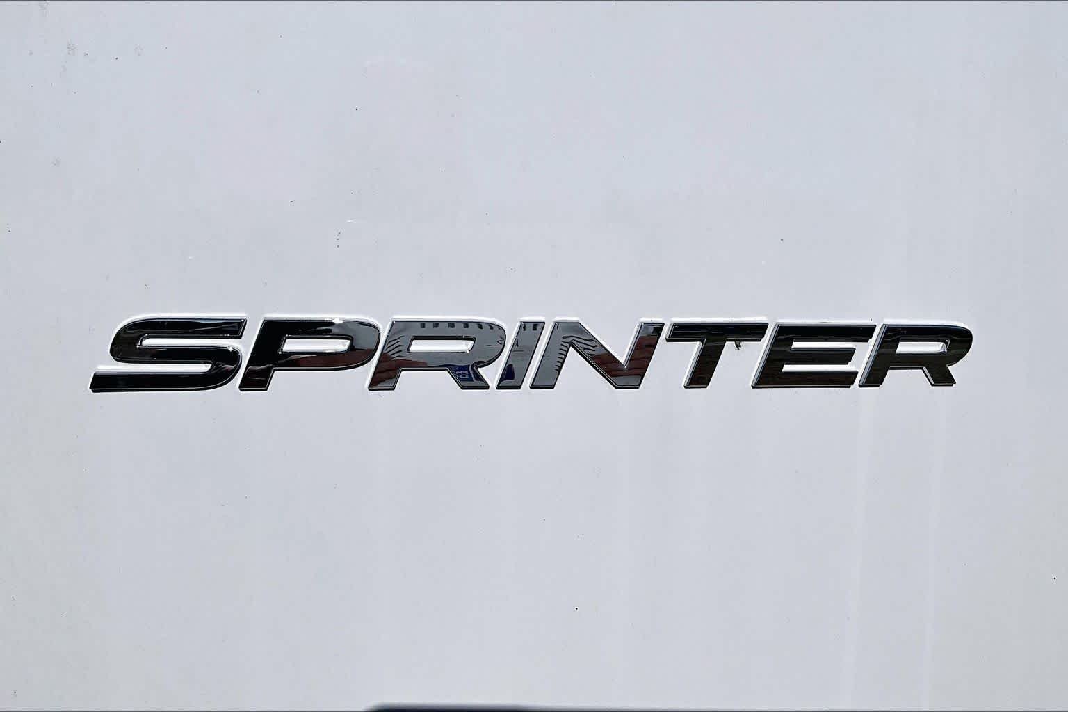 Used 2024 Arctic White Mercedes-Benz  image 30