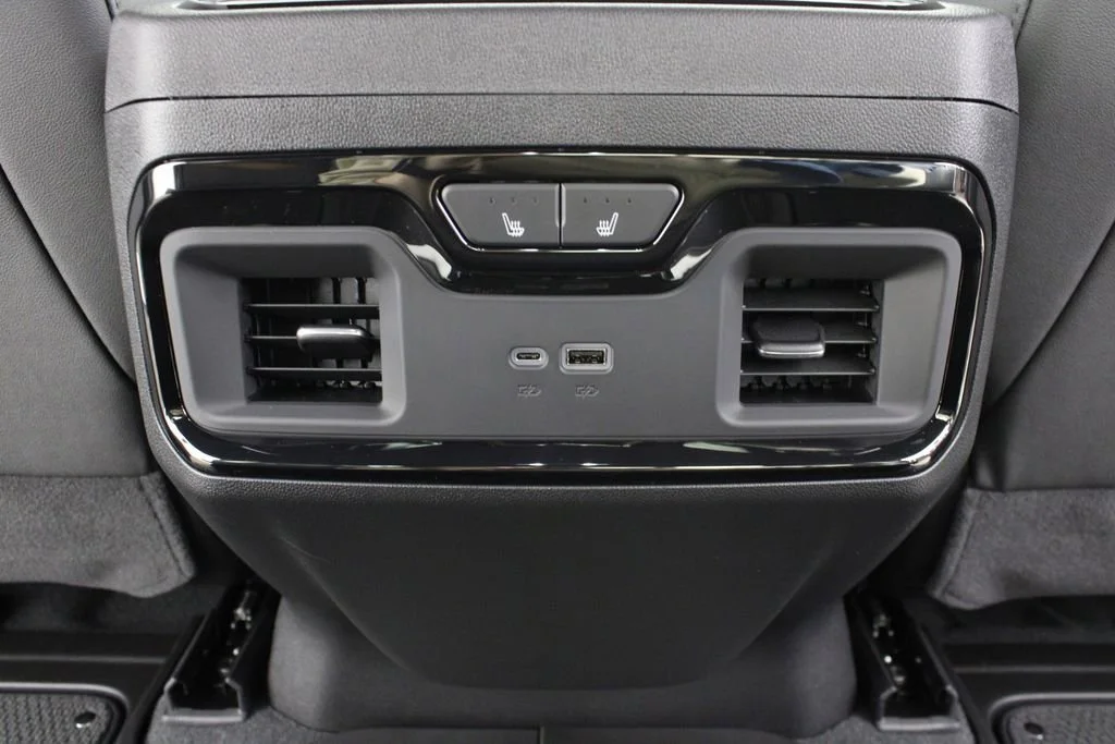 New 2026 Sterling Metallic GMC AT4 image 17