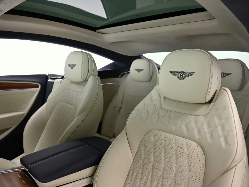 New 2026 Dark Sapphire Bentley  image 18