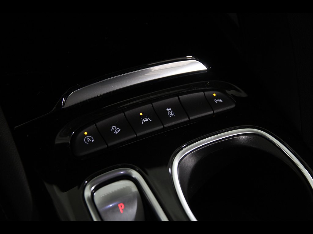 2023 Buick Envision Essence - Photo 17