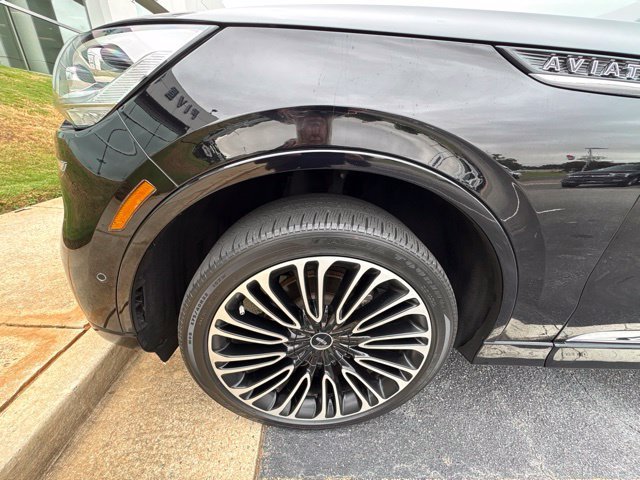 Used 2023 Black Lincoln Black Label image 8