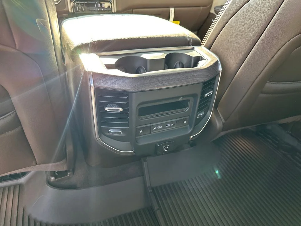 New 2026 Bright White Clear-Coat Exterior Paint RAM Laramie image 33