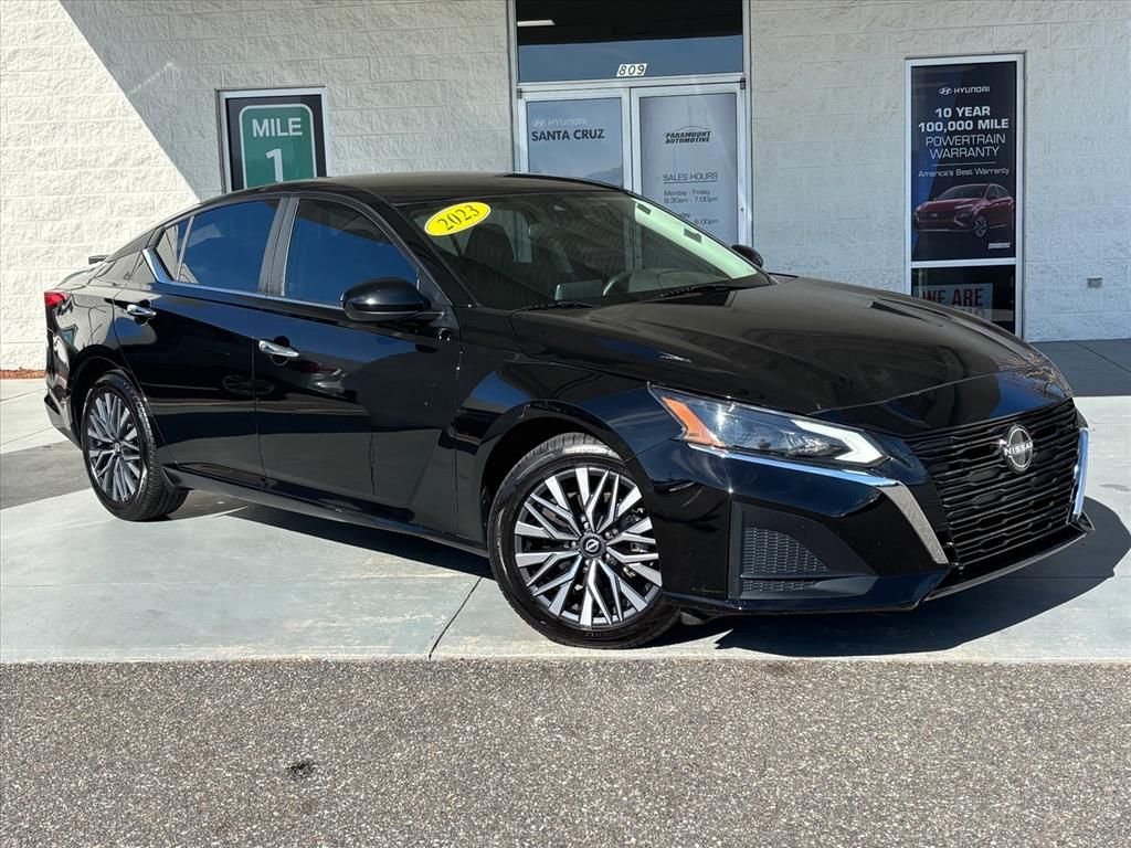 2023 Nissan Altima SV