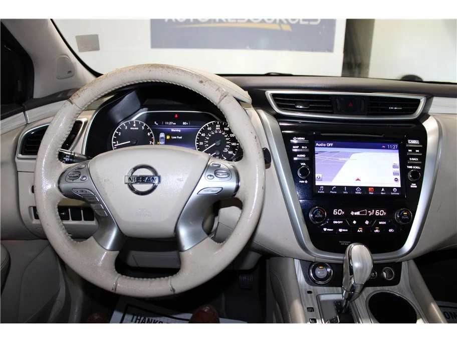 Used 2017 Pearl White Nissan Platinum image 34