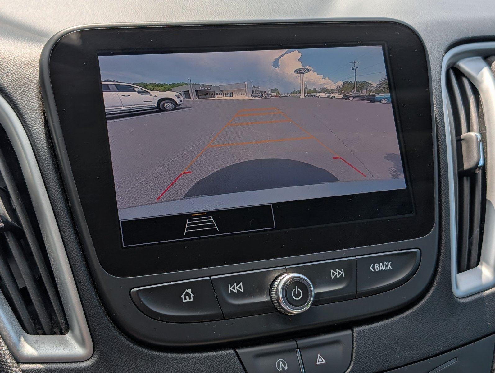 Used 2024 Sterling Gray Metallic Chevrolet LT image 19