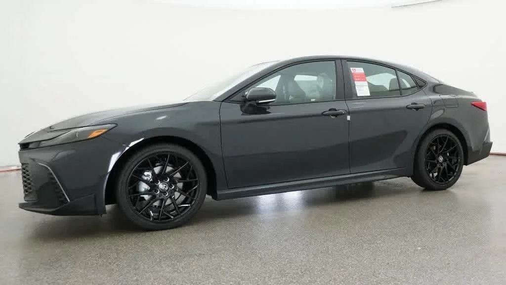 New 2026 Underground Toyota SE image 18