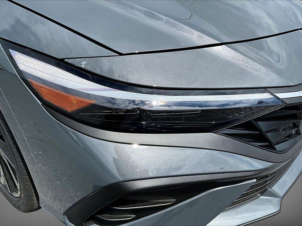 New 2026 Gray Hyundai SEL Sport Plus image 21