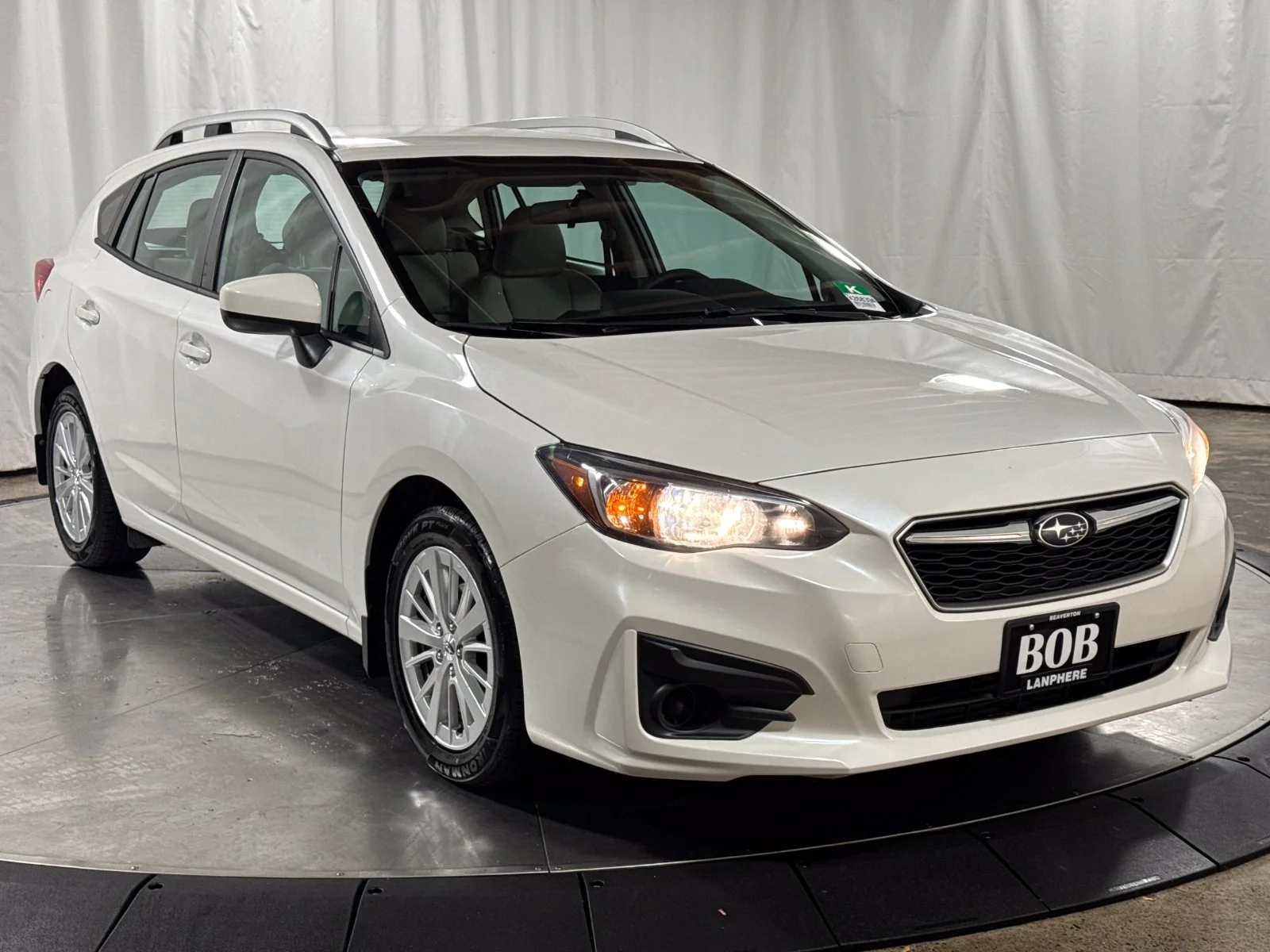 Used 2018 White Subaru 2.0i Premium image 7