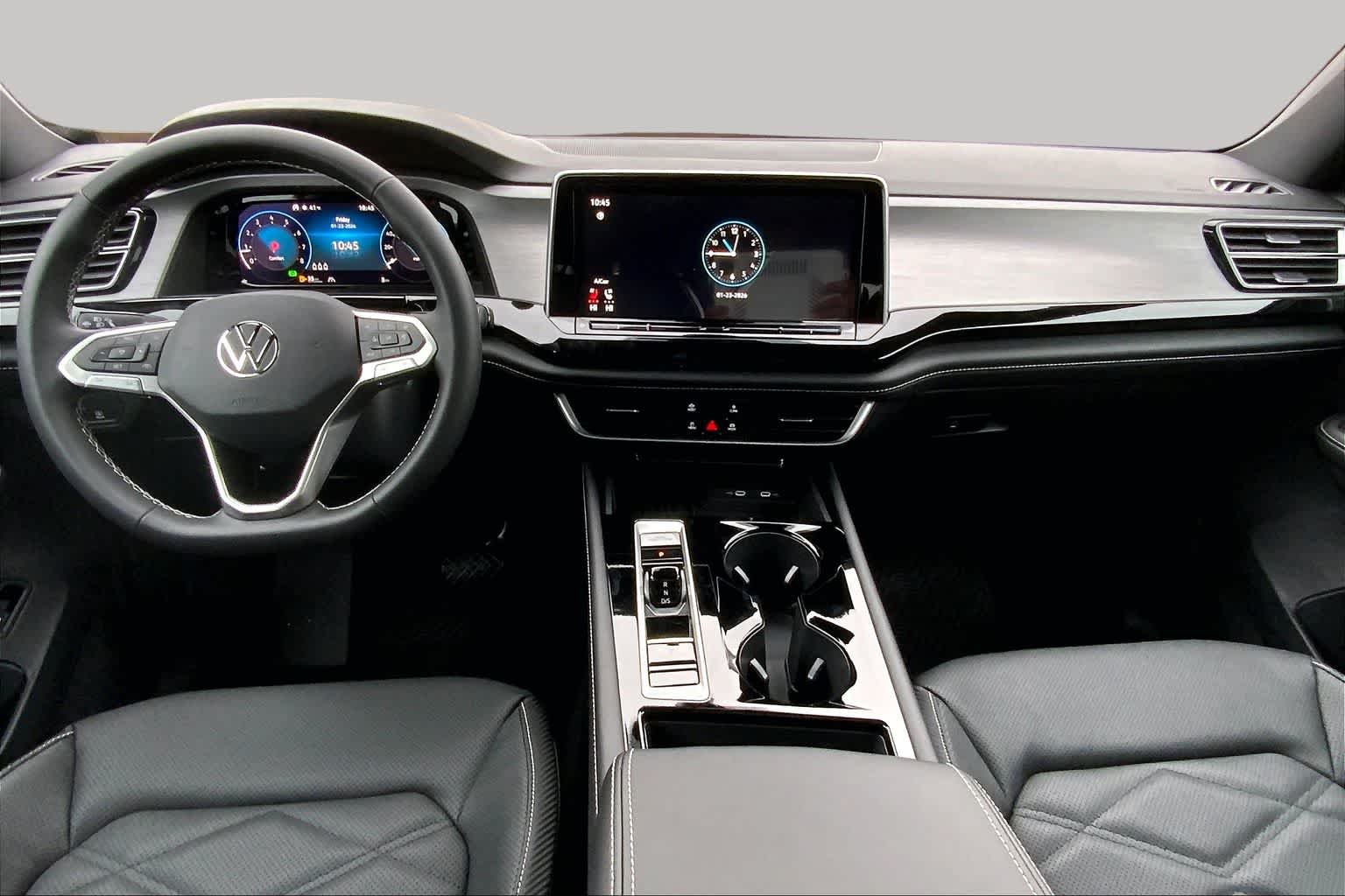 New 2026 Silver Mist Metallic Volkswagen 2.0T SE w/Technology image 5