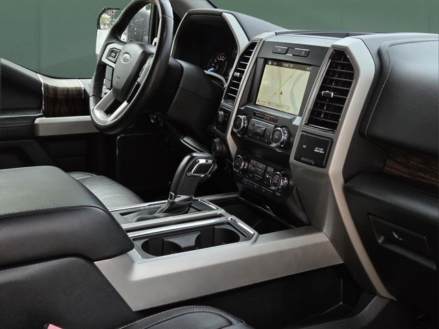 Used 2019 Gray Ford Lariat image 25