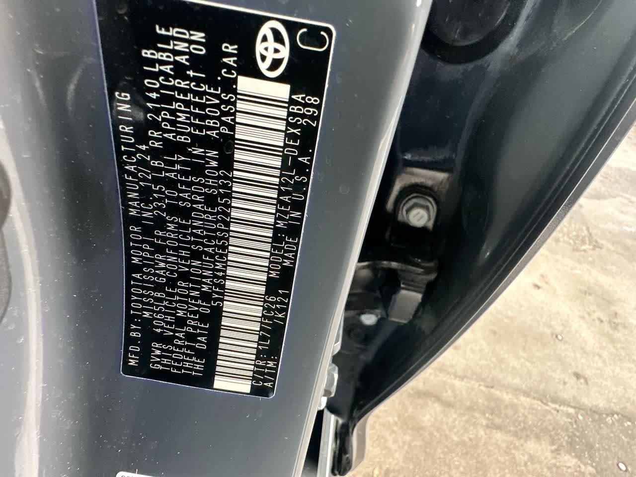Used 2025 Underground Toyota SE image 29