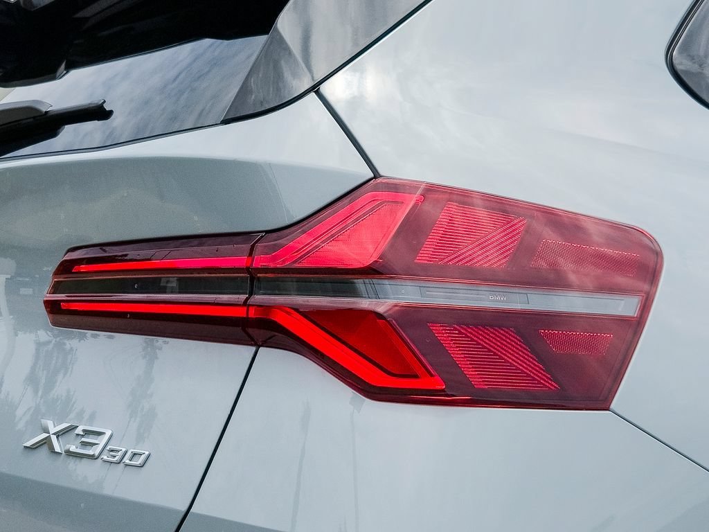 New 2026 Brooklyn Grey Metallic BMW 30 xDrive image 4