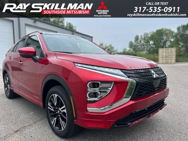 New 2026 Red Diamond Mitsubishi SEL image 3