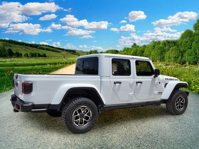 New 2026 Bright White Clear-Coat Exterior Paint Jeep Rubicon X image 6