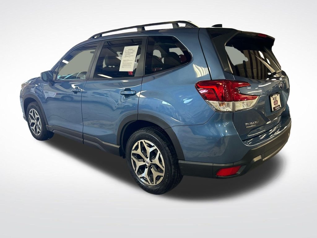 Used 2024 Blue Subaru Premium image 4