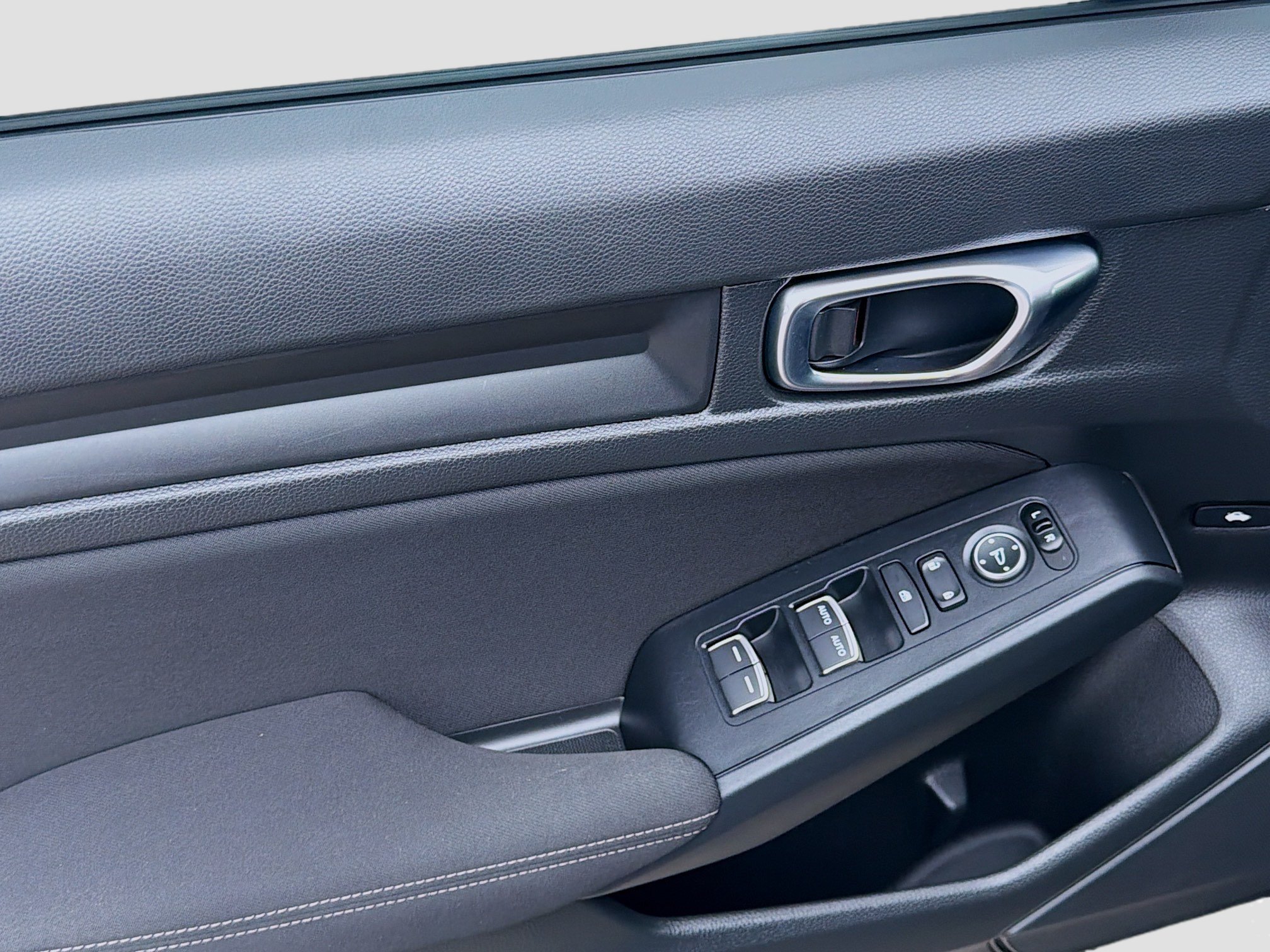 2025 Honda Civic Sport - Photo 16