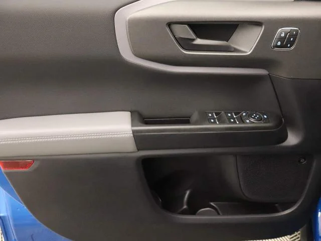 New 2026 Velocity Blue Metallic Ford Badlands® image 35