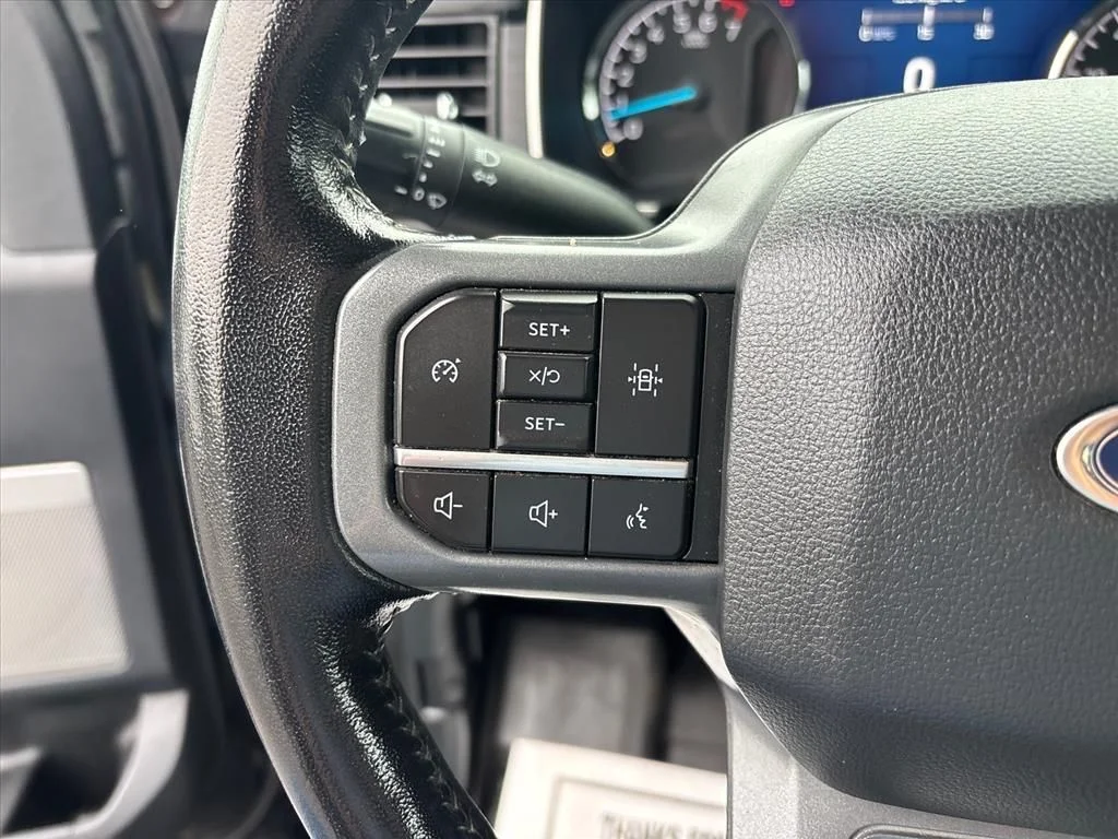 Used 2022 Black Ford XLT image 29