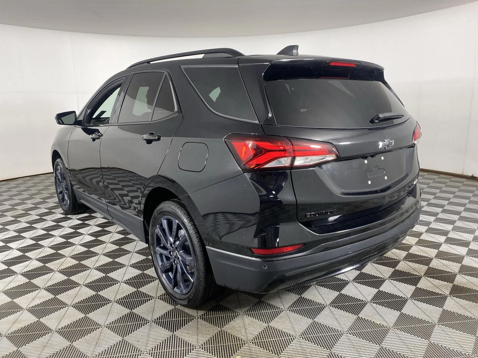 Used 2024 Mosaic Black Metallic Chevrolet RS image 5
