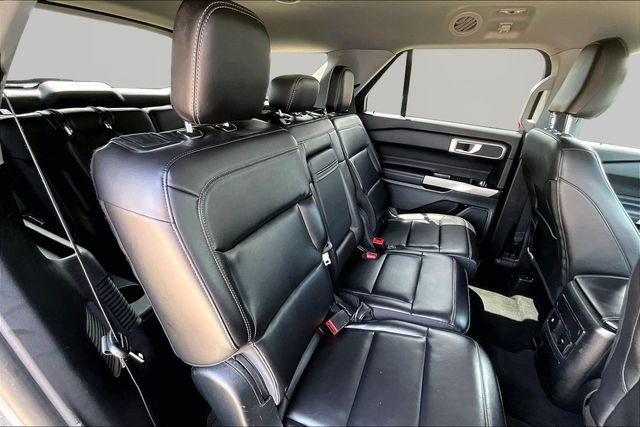 Used 2022 Gray Ford XLT image 29